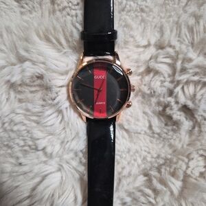 Fucci Watch Black Band Gold Tone Red Stripe Quartz Wristwatch Analog Classic ✨️